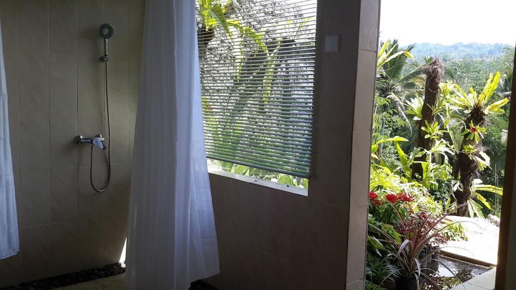 The Aura Shanti Retreat Baturiti Exterior photo